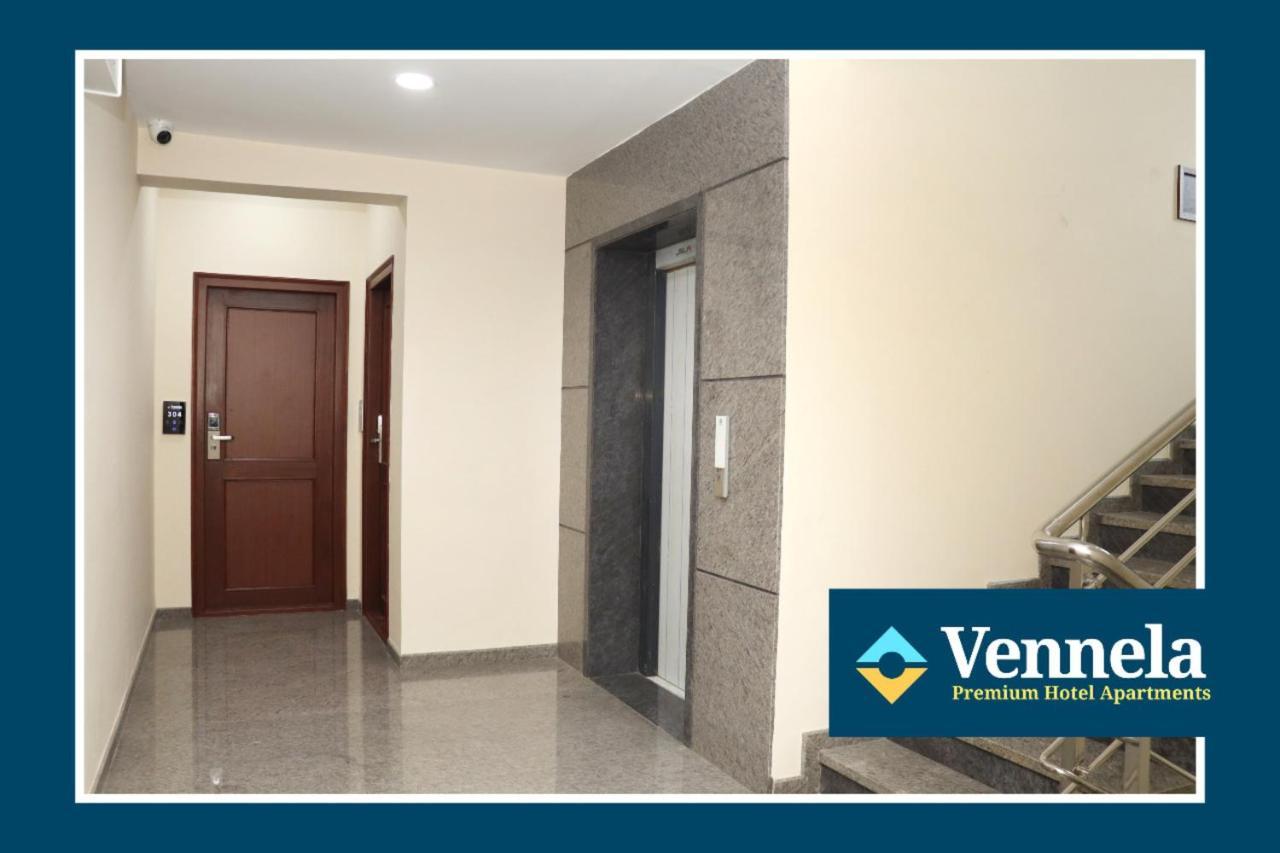 Vennela Hotel Apartments บังกาลอร์ ภายนอก รูปภาพ