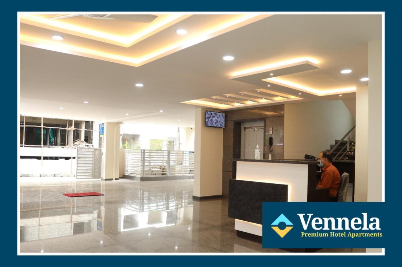 Vennela Hotel Apartments บังกาลอร์ ภายนอก รูปภาพ