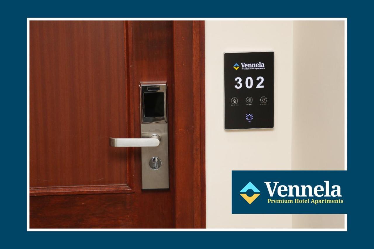Vennela Hotel Apartments บังกาลอร์ ภายนอก รูปภาพ